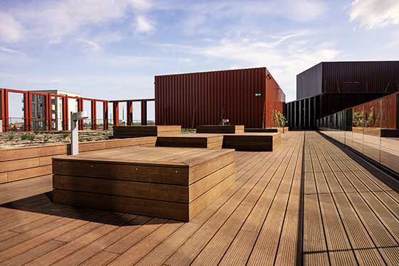 WoodHub, tag terrasse i Bambus